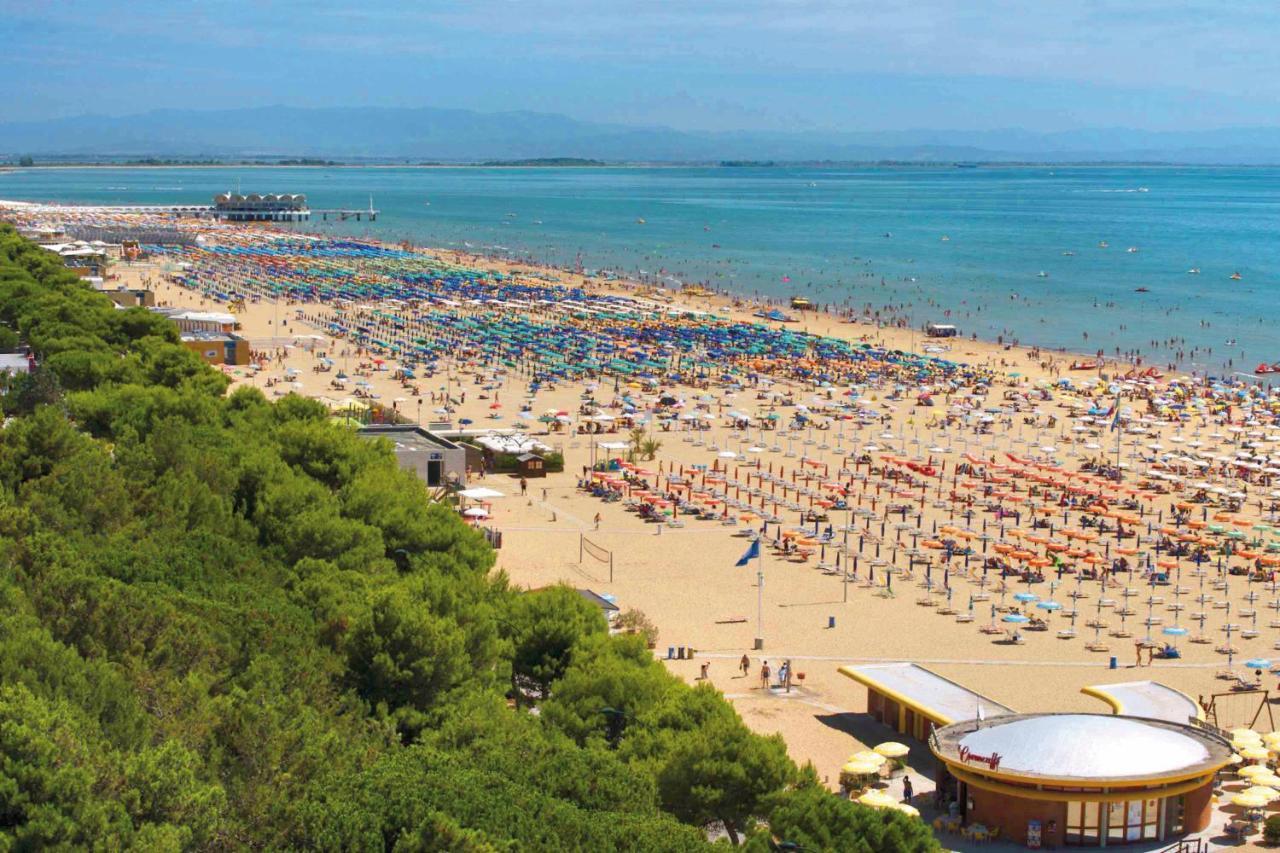 Ferienwohnung Residenza Gardenia Lignano Sabbiadoro Exterior foto