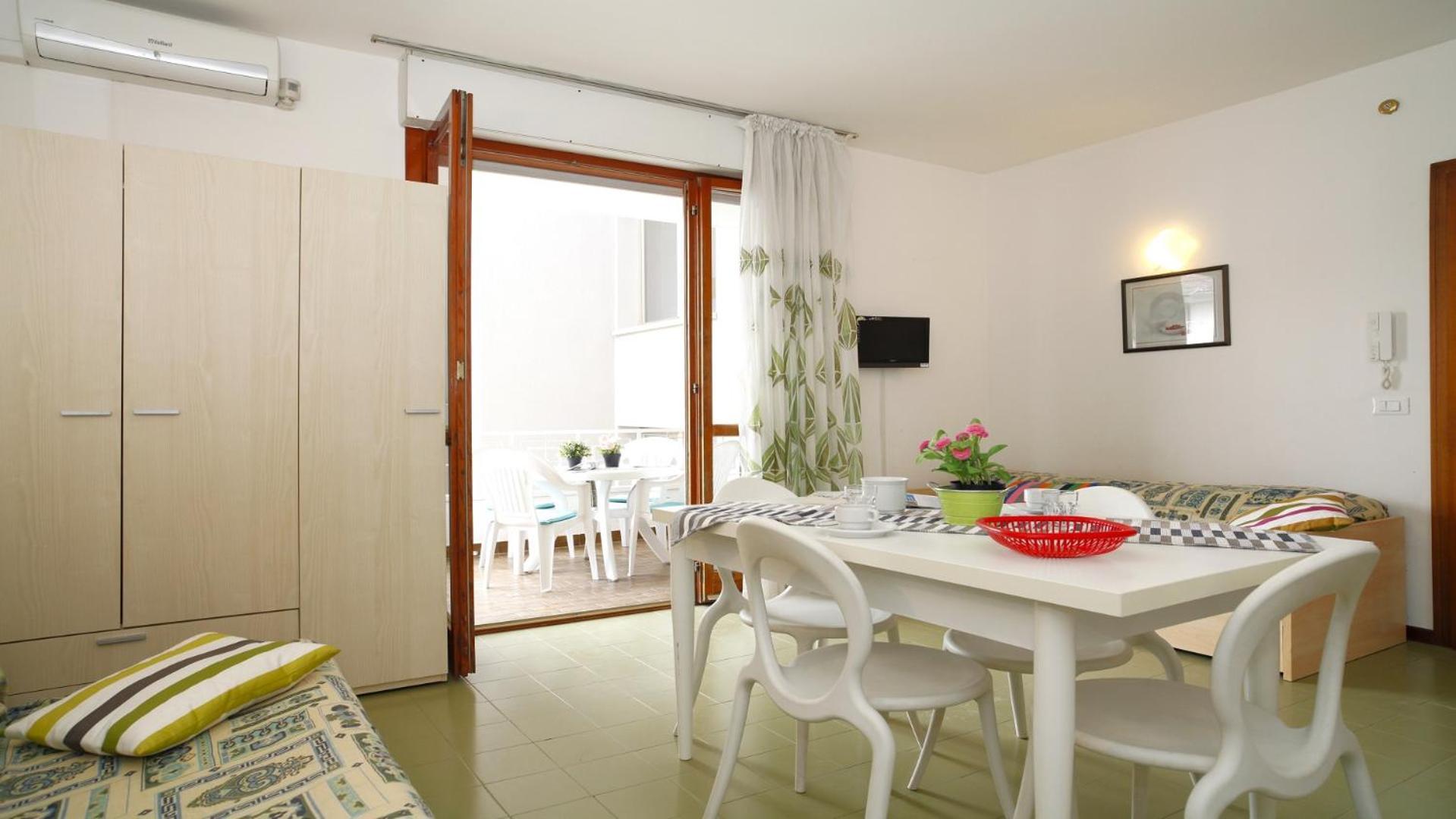 Ferienwohnung Residenza Gardenia Lignano Sabbiadoro Exterior foto